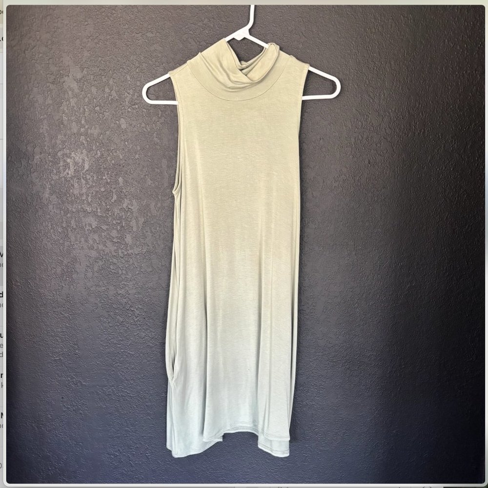 Alya - Stretchy Sleeveless Turtleneck Dress w/ Pockets - Sage Green (Size S)